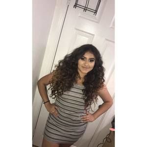 Meet your Posher, Monique